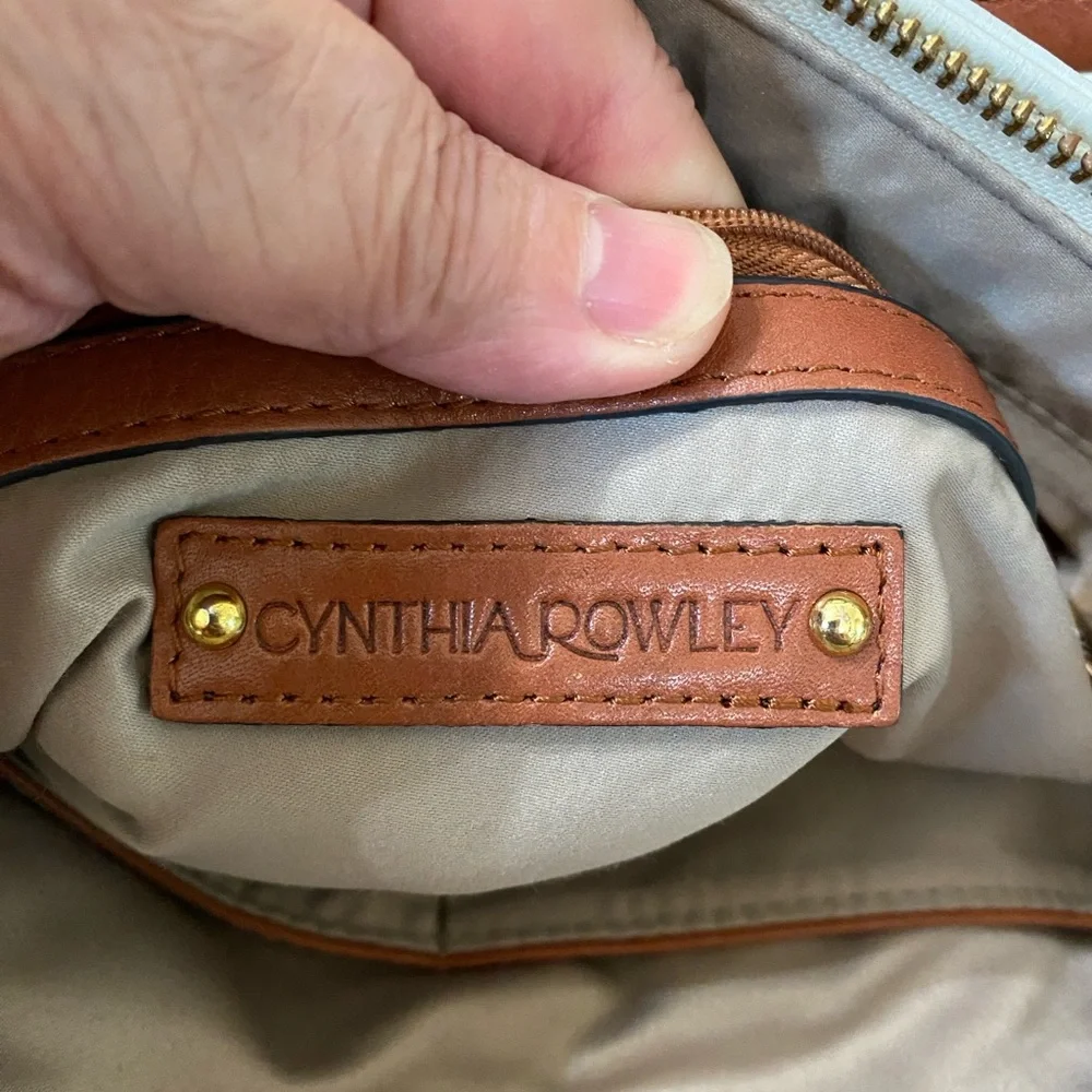 Cynthia Rowley Womens Shoulder Bag, Leather Zip Pockets Off White/Brown, X LRG - Picture 11 of 16